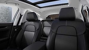 Honda Civic e:HEV Advance Bose Leder Glasdach 