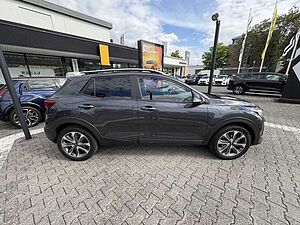 Kia Stonic Dream Team Edition 