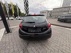 Peugeot 208 Active 110 Pure Tech 