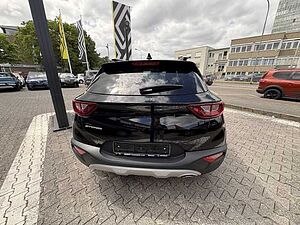 Kia Stonic Platinum Edition 1.0 T-GDI MIld Hybrid 