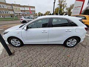 Kia cee'd (CD) Vision 