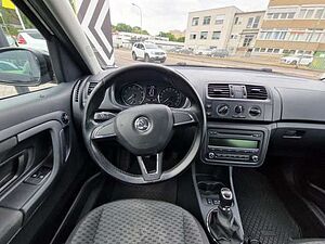 SKODA Roomster Ambition 1.2 TSI 
