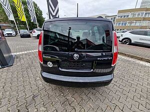 SKODA Roomster Ambition 1.2 TSI 