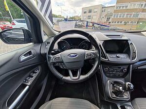 Ford C-Max Titanium 