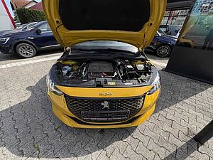 Peugeot 208 e- GT 136 