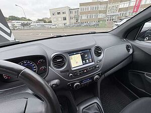 Hyundai i10 Passion + 