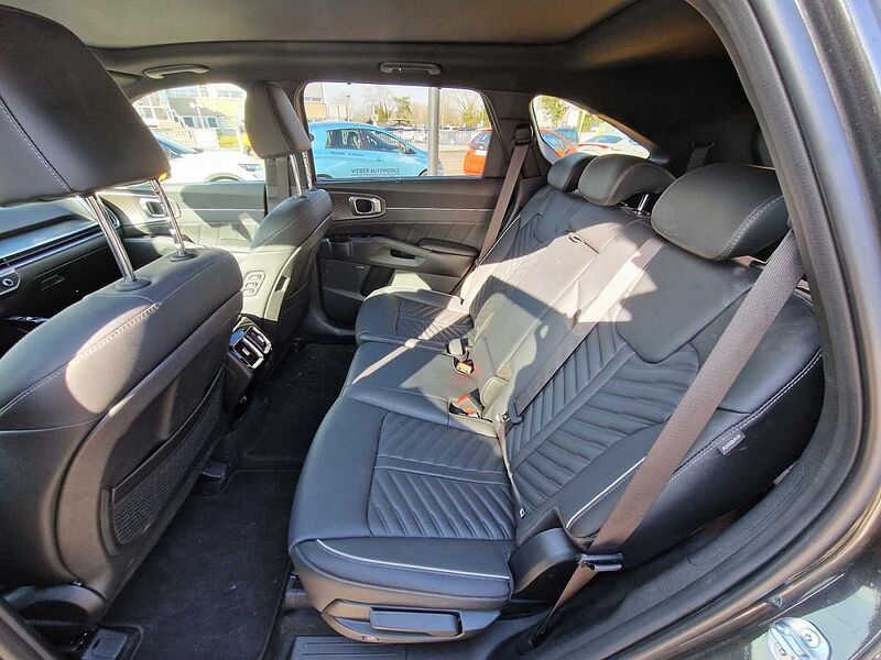 Kia Sorento Platinum 2,2 AWD AHK Allwetter