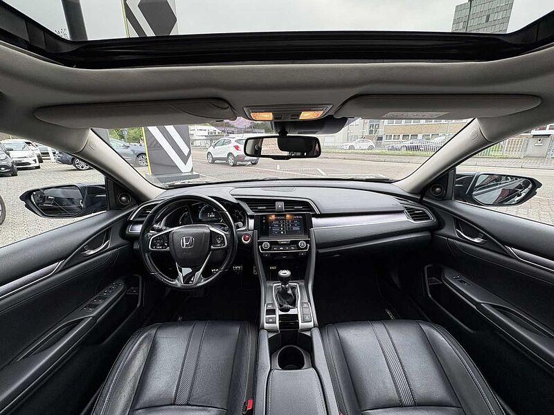 Honda Civic Limousine 1.5 VTEC Turbo Executive