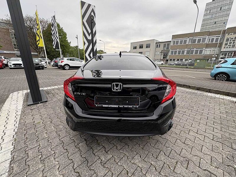 Honda Civic Limousine 1.5 VTEC Turbo Executive