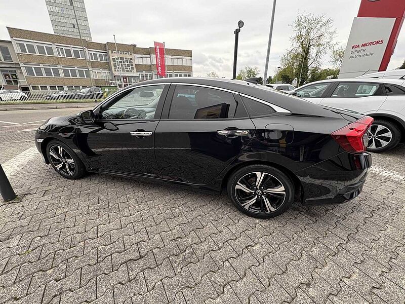 Honda Civic Limousine 1.5 VTEC Turbo Executive
