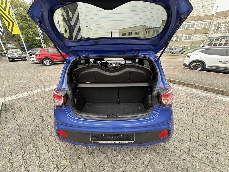 Hyundai i10 Passion +