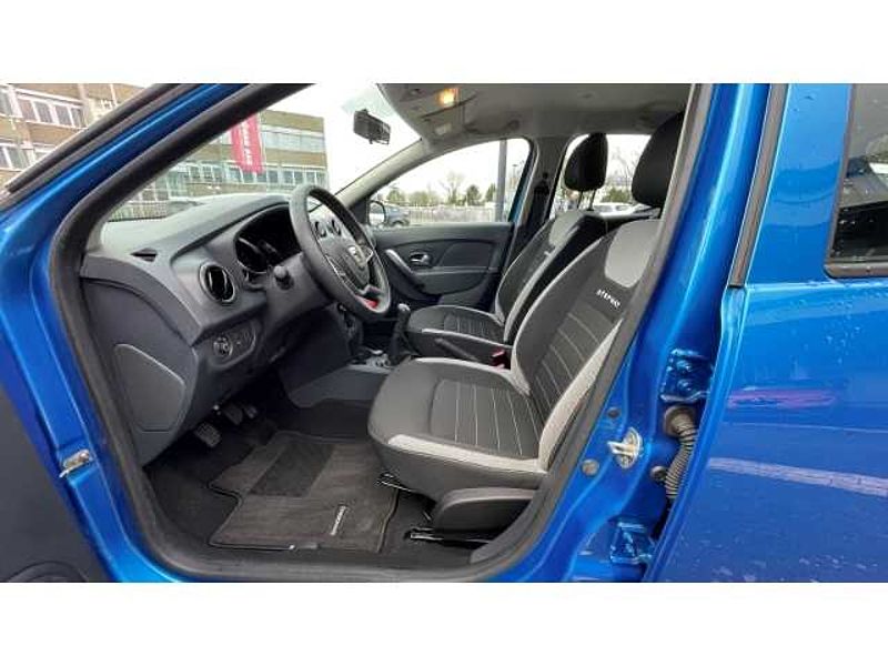 Dacia Sandero II 1.5 BLUE dCi 95 EU6d-T Stepway Prestige Blu Navi Fahrerprofil Temp Tel. -Vorb.