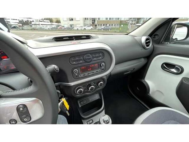 Renault Twingo Zen 1.0 EU6d III ZEN SCe 65 Start DAB SHZ Tel. -Vorb. Berganfahrass. GA Speedlimi