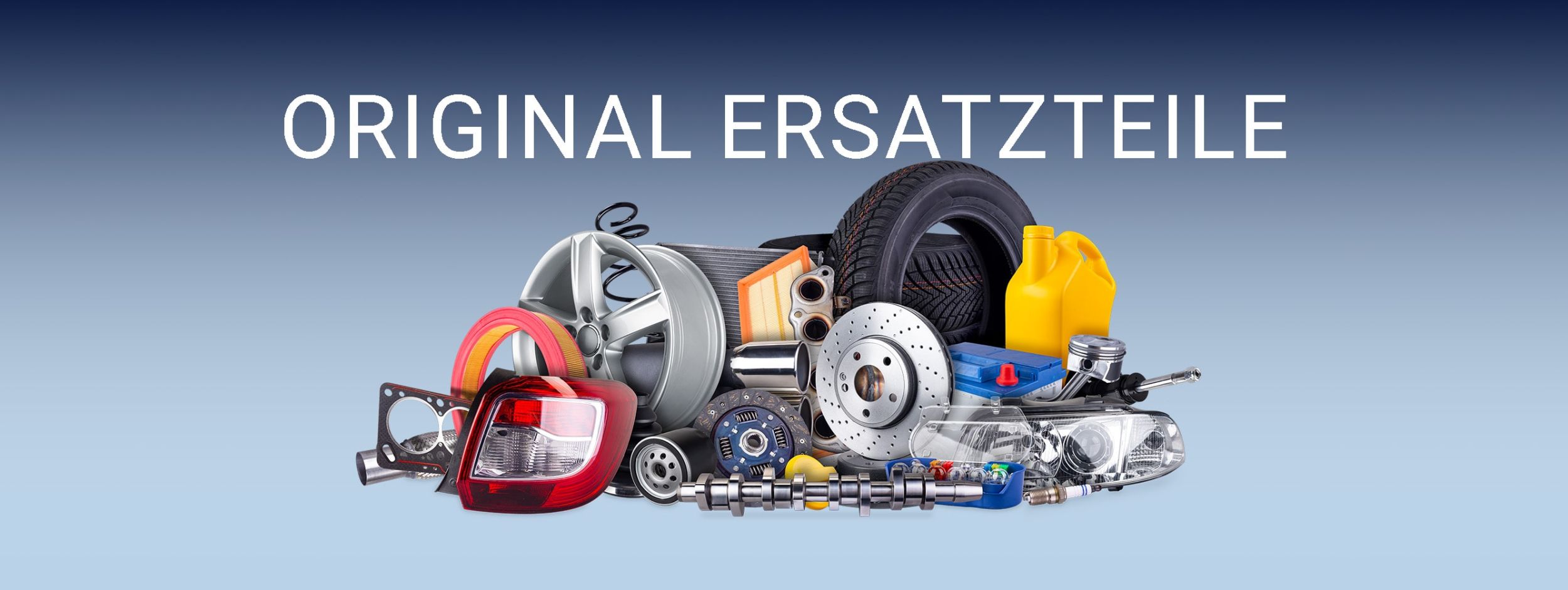 Verschiedene Autoersatzteile, wie Felge, Reifen, Scheinwerfer, Rücklicht, Bremsscheibe, Filter, Ölflaschen und weitere Komponenten. Darüber steht der Schriftzug „ORIGINAL ERSATZTEILE“.